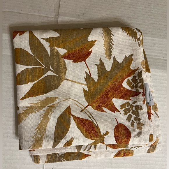 Napkins Set of 12 Leaf Pattern in Fall Colors NWOT - Picture 1 of 14